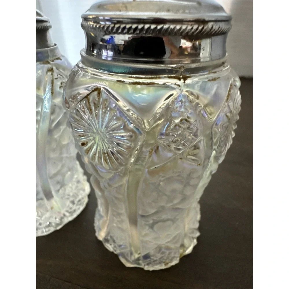 Vintage Fenton Opalescent Carnival Glass Daisy Button Salt Pepper Shaker Set 3